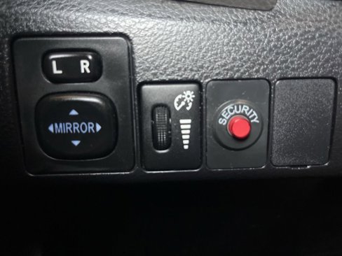 Used 2015 Toyota Corolla LE image 18
