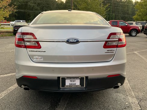 Used 2013 Ford Taurus SEL image 6