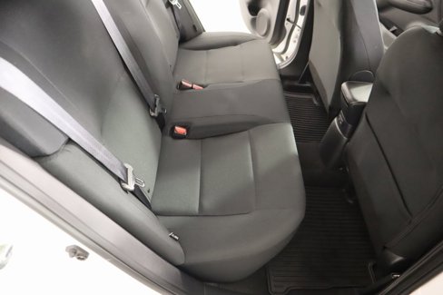Used 2024 Nissan Kicks S image 13