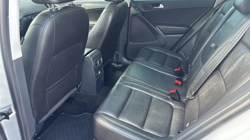 Used 2017 Volkswagen Tiguan Sport image 22