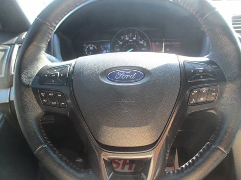 Used 2018 Ford Explorer Sport image 12