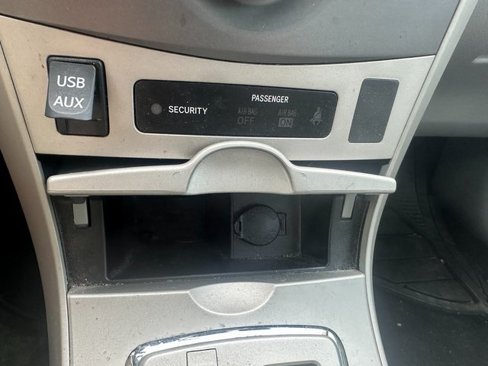 Used 2012 Toyota Corolla LE image 21