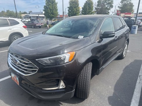 Used 2024 Ford Edge Titanium image 1