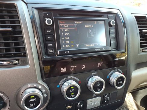 Used 2016 Toyota Sequoia Limited image 22