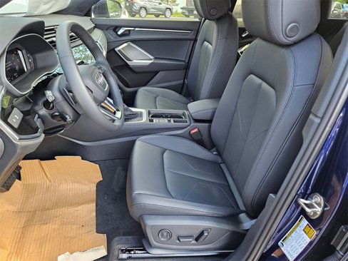 New 2025 Audi Q3 2.0T Premium image 8
