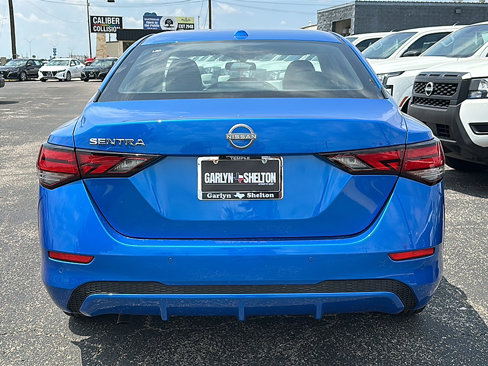 New 2025 Nissan Sentra SV image 7