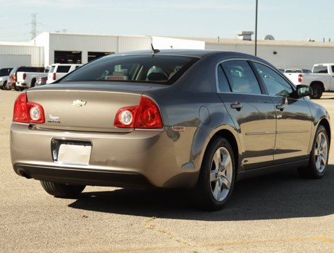 Used 2010 Chevrolet Malibu LS image 7