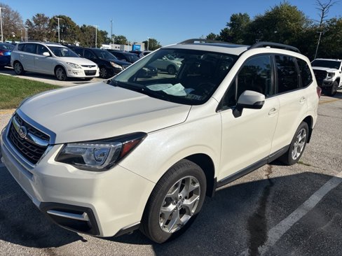 Used 2017 Subaru Forester 2.5i Touring image 2