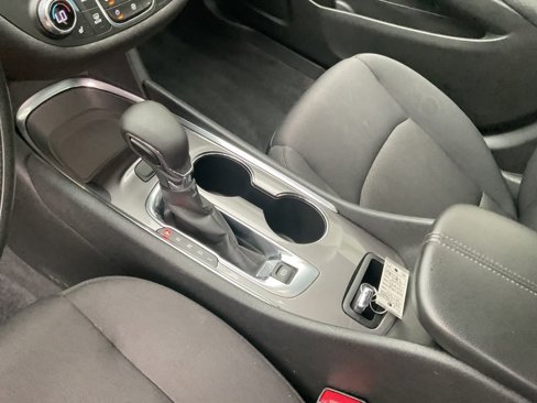 Used 2023 Chevrolet Malibu LT image 24