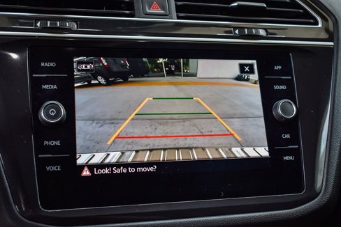 Used 2024 Volkswagen Tiguan Wolfsburg Edition image 23