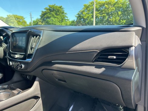 Used 2019 Chevrolet Traverse LT image 24