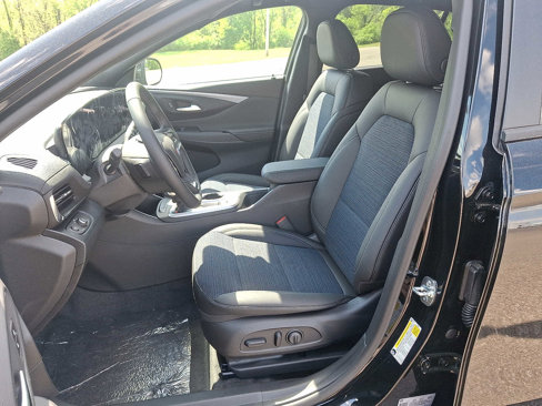 New 2025 Buick Envista Preferred w/ Convenience I Package image 11