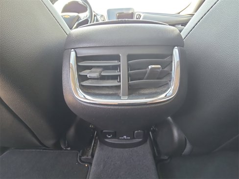 Certified 2017 Chevrolet Malibu Premier w/ Premier Sun and Wheel Package image 22