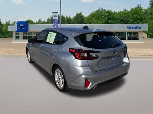Used 2024 Subaru Impreza 2.0i image 11