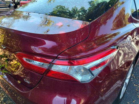 Used 2018 Toyota Camry LE image 8