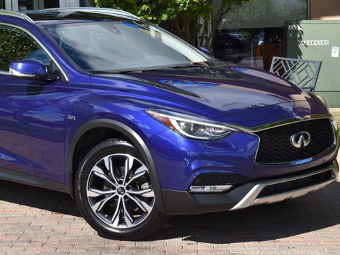 Used 2018 INFINITI QX30 Premium image 5