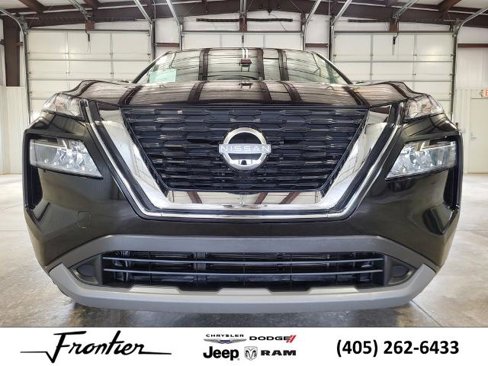 Used 2023 Nissan Rogue SV image 8