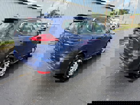 Used 2018 Nissan Rogue S image 3