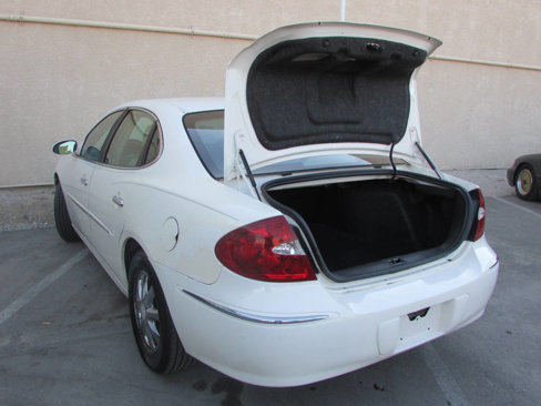 Used 2006 Buick LaCrosse CXL w/ Driver Confidence Package image 26