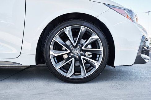 Used 2020 Toyota Corolla XSE image 10