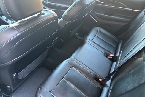 Used 2022 Jeep Grand Cherokee Limited image 12