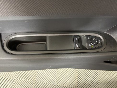 New 2025 MINI Cooper 2-Door Hardtop image 18