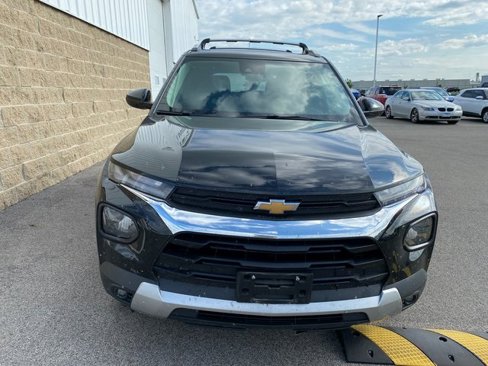 Used 2023 Chevrolet TrailBlazer LT image 3