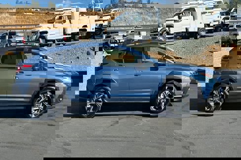 Certified 2024 Subaru Crosstrek 2.0i Premium image 3