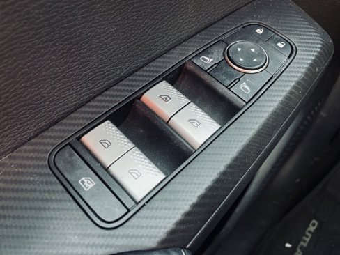 Used 2023 Mitsubishi Outlander ES image 19