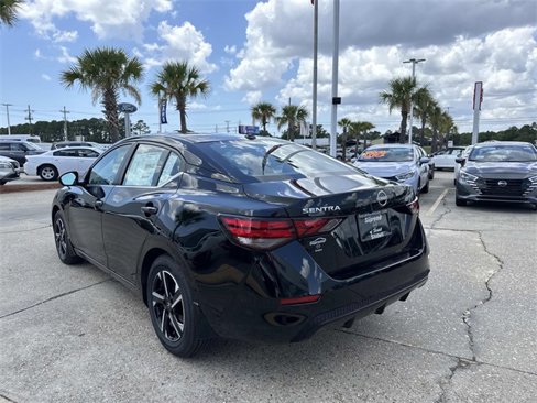 New 2025 Nissan Sentra SV image 4