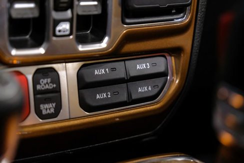 Used 2024 Jeep Wrangler Unlimited Rubicon w/ Technology Group image 67