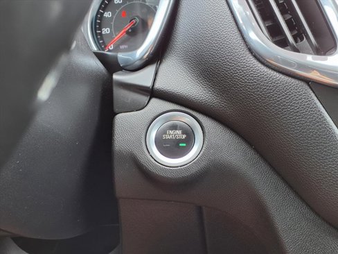 Used 2019 Chevrolet Equinox LT image 30