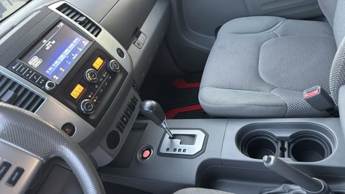 Used 2020 Nissan Frontier SV w/ Midnight Edition Floor Mats image 21