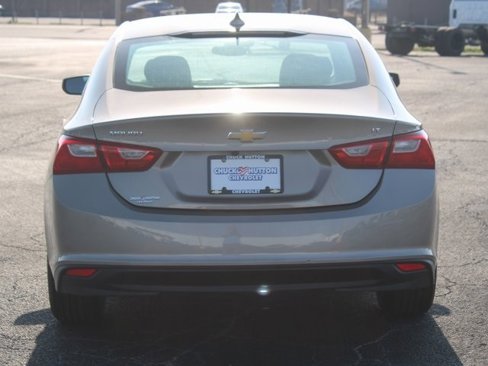 Used 2023 Chevrolet Malibu LT image 3