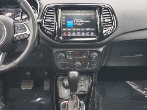 Used 2021 Jeep Compass Limited w/ Sun and Sound Group image 32