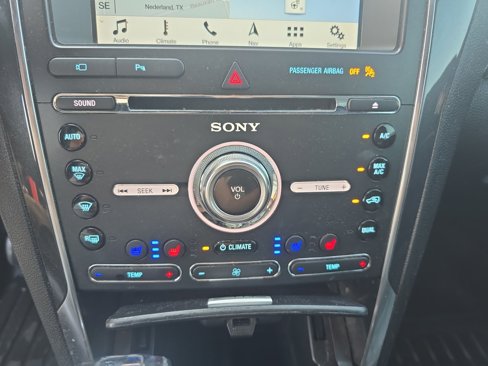 Used 2018 Ford Explorer Limited image 17