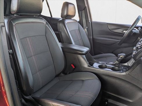 Used 2023 Chevrolet Equinox RS image 22
