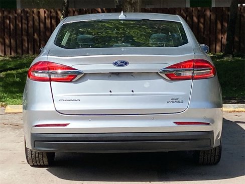 Used 2019 Ford Fusion SE image 6
