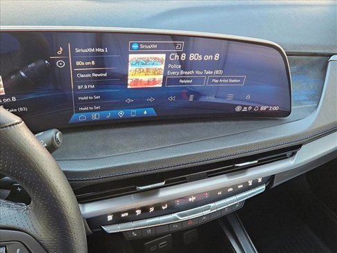 Certified 2025 Cadillac XT4 Sport image 13