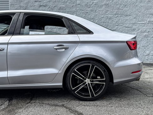 Used 2016 Audi A3 1.8T Premium image 11