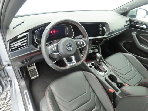 Certified 2021 Volkswagen Jetta GLI Autobahn image 9
