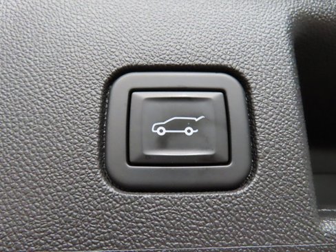 Used 2021 Chevrolet Equinox LT image 34