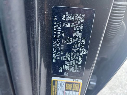 Used 2024 Kia Soul LX w/ Option Group 015 image 27