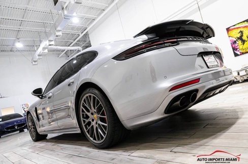Used 2019 Porsche Panamera GTS w/ Premium Package Plus image 23