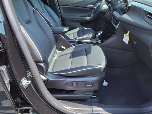 Used 2024 Buick Encore GX Avenir w/ Avenir Technology Package image 8