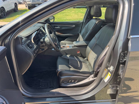 Used 2015 Chevrolet Impala LT image 11