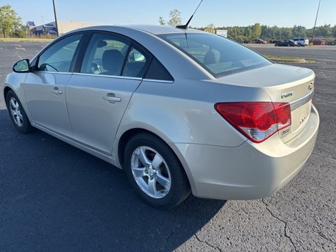 Used 2014 Chevrolet Cruze LT image 6