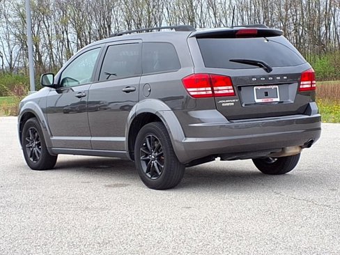 Used 2020 Dodge Journey SE w/ Blacktop Package image 30