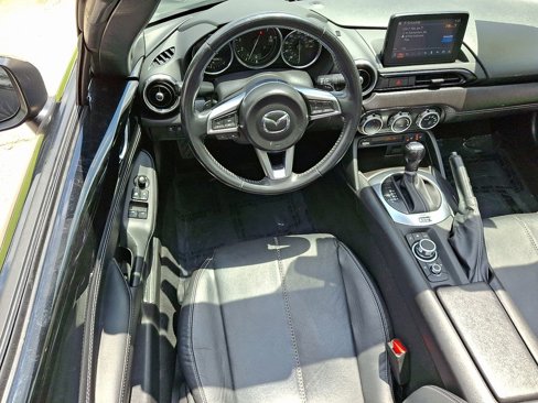 Used 2021 MAZDA MX-5 Miata RF Grand Touring image 12