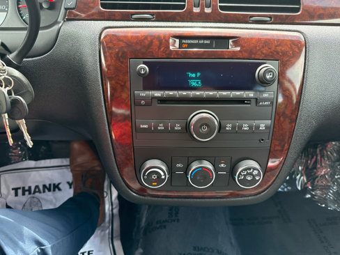 Used 2011 Chevrolet Impala LS image 20